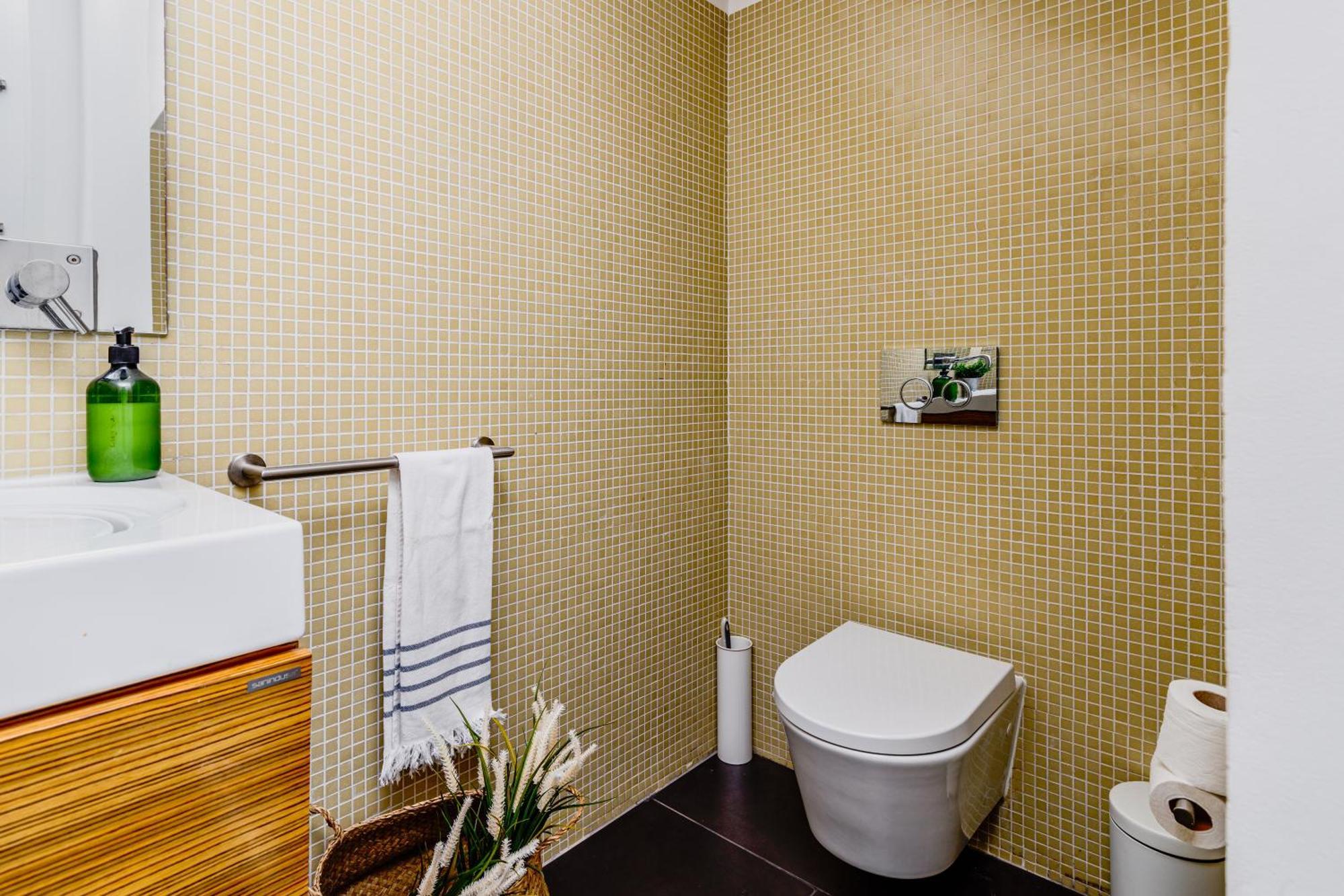 Casa Da Clementina - A Serene Garden Holiday home Lisbon